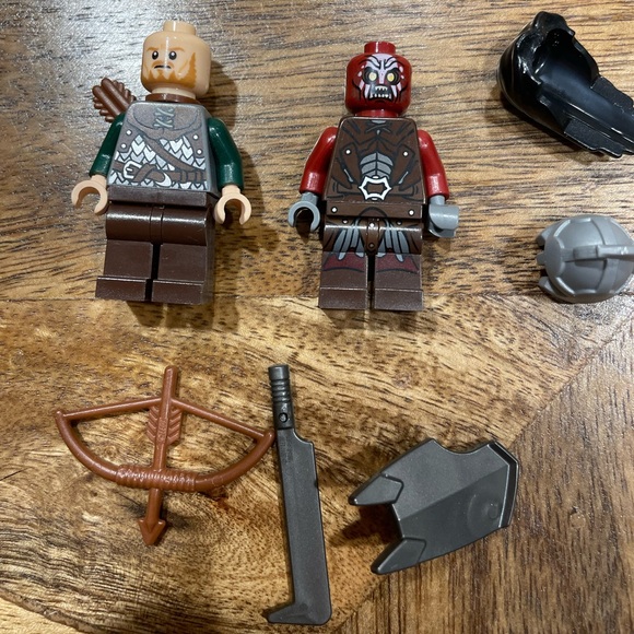 Lego LOTR Set #9471 Minifigures+ instructions in Perfect condition - Picture 7 of 10